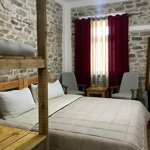 Eri Gjirokastër